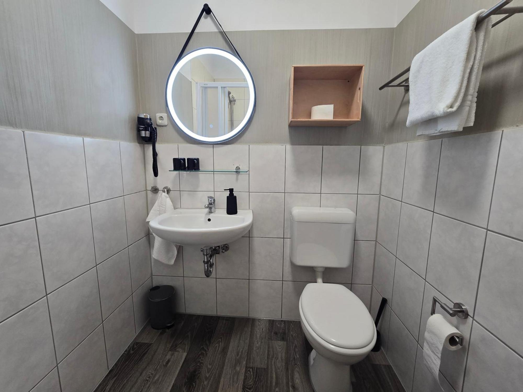 Aparthotel Fairschlafen Minden מראה חיצוני תמונה